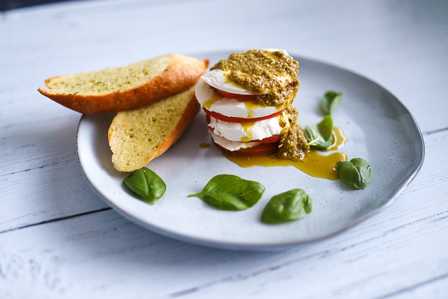 Aprende a hacer queso casero de forma sencilla y deliciosa
