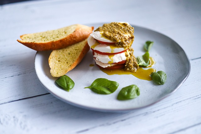 Disfruta de un día completo de comida: desayuno, merienda y cena